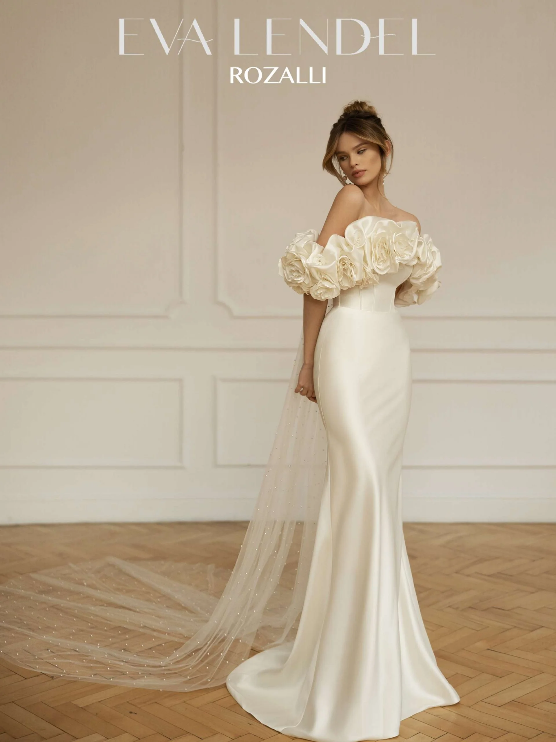 Eva Lendel Series look 2