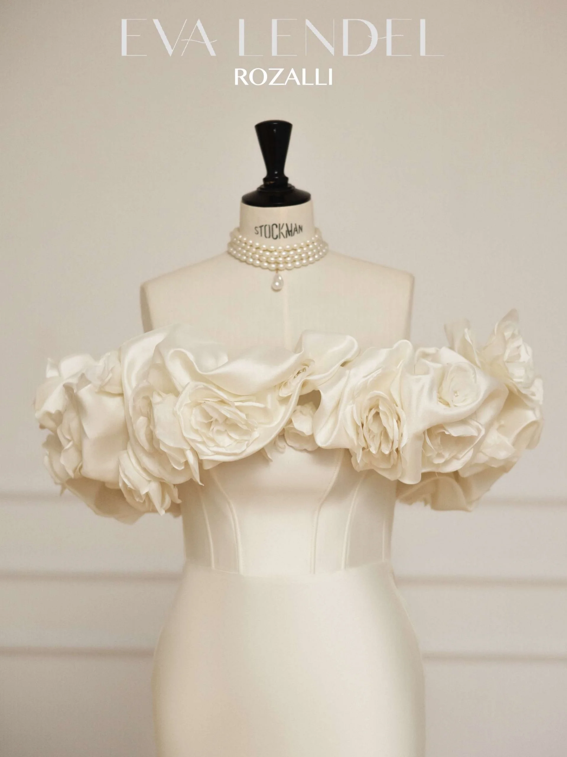 Eva Lendel Series 005