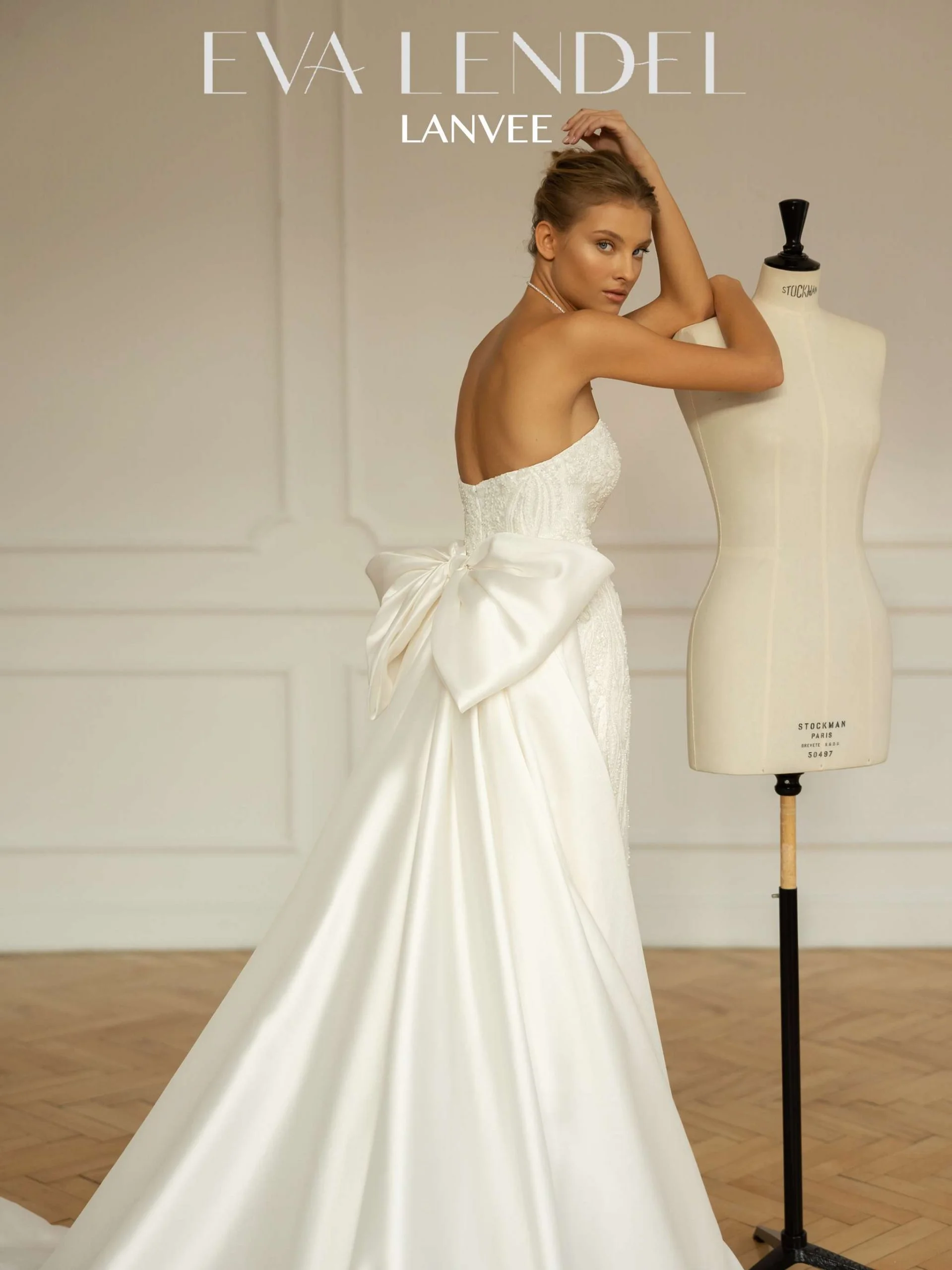 Eva Lendel Series 043