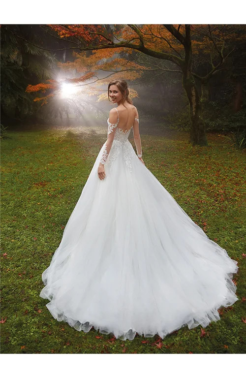 Nicole Milano Series 050