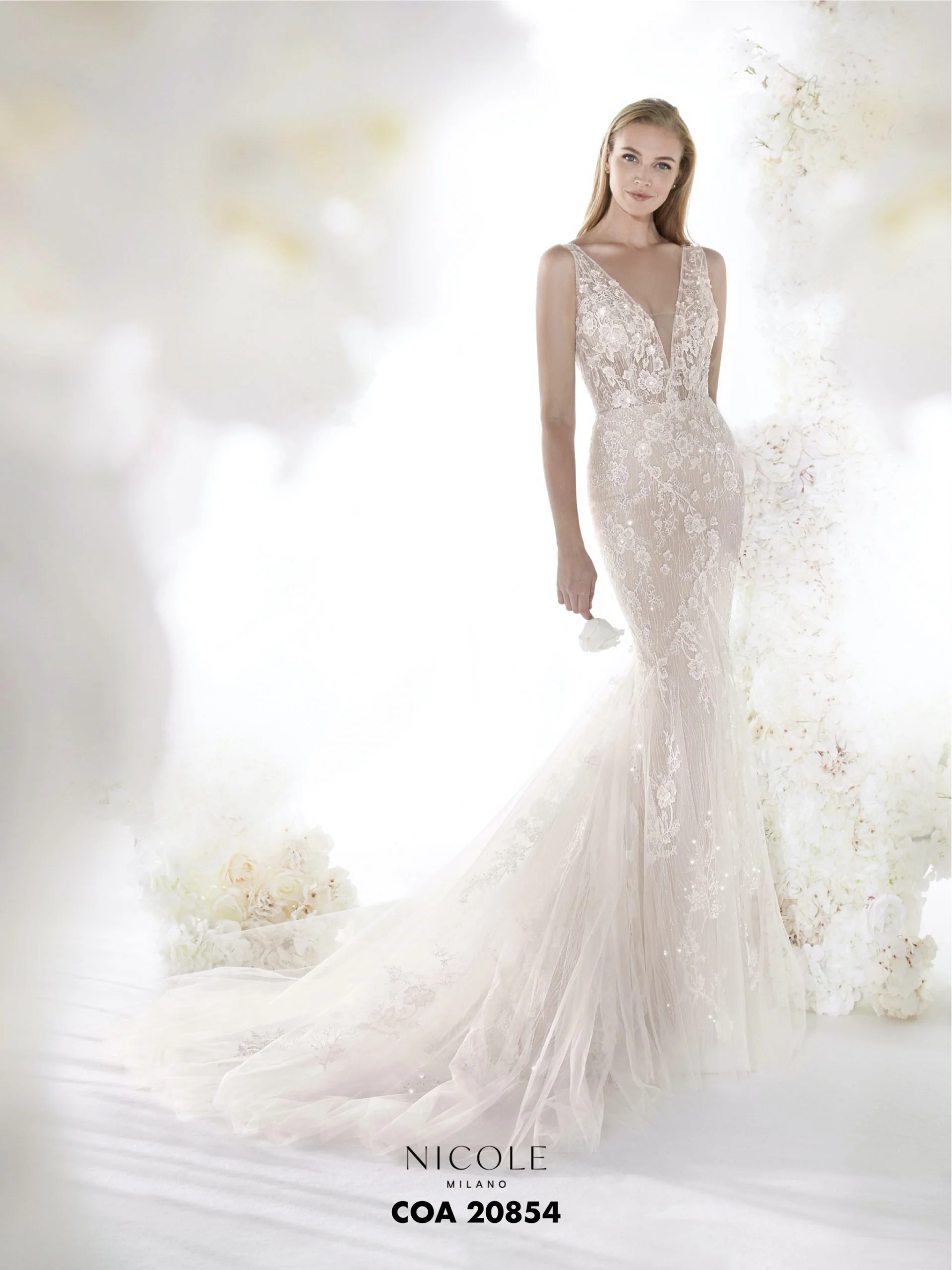 Nicole Milano Series 082