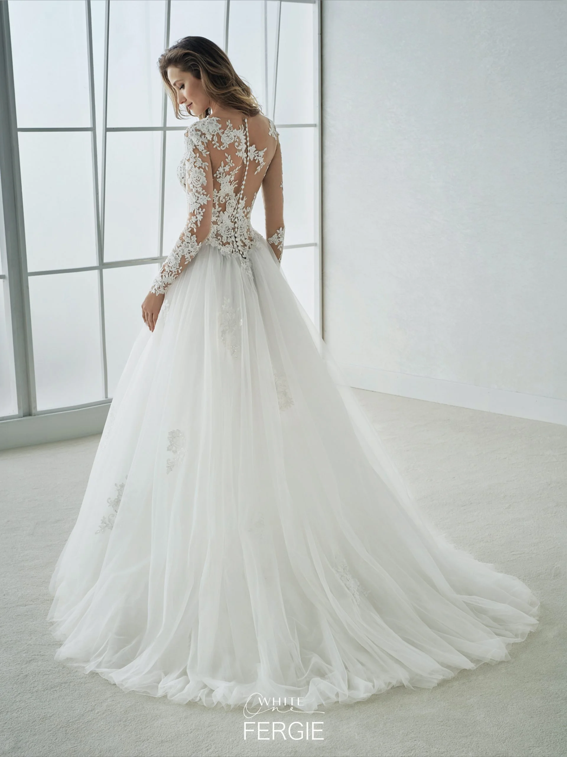 White One 073