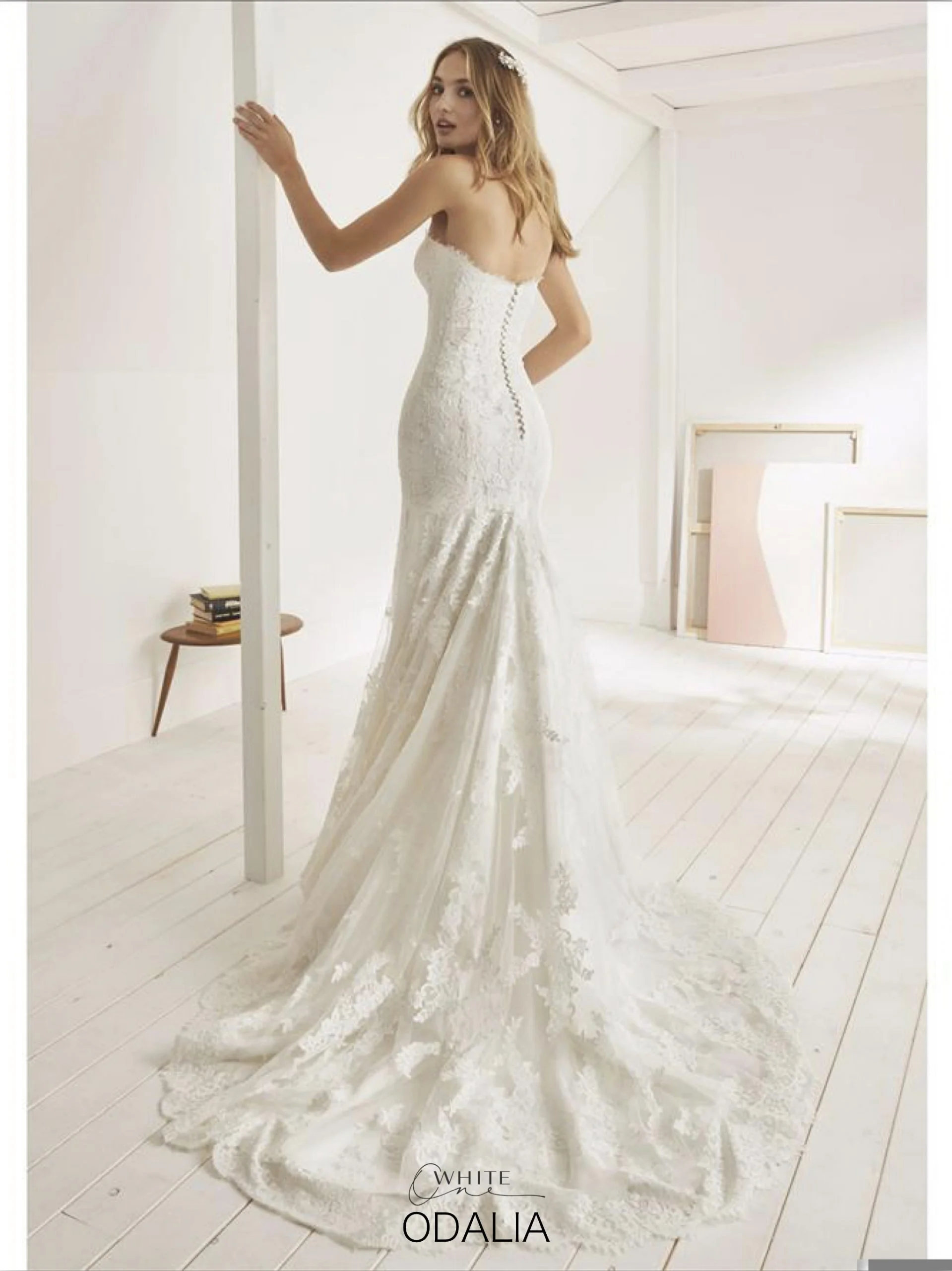 White One 096