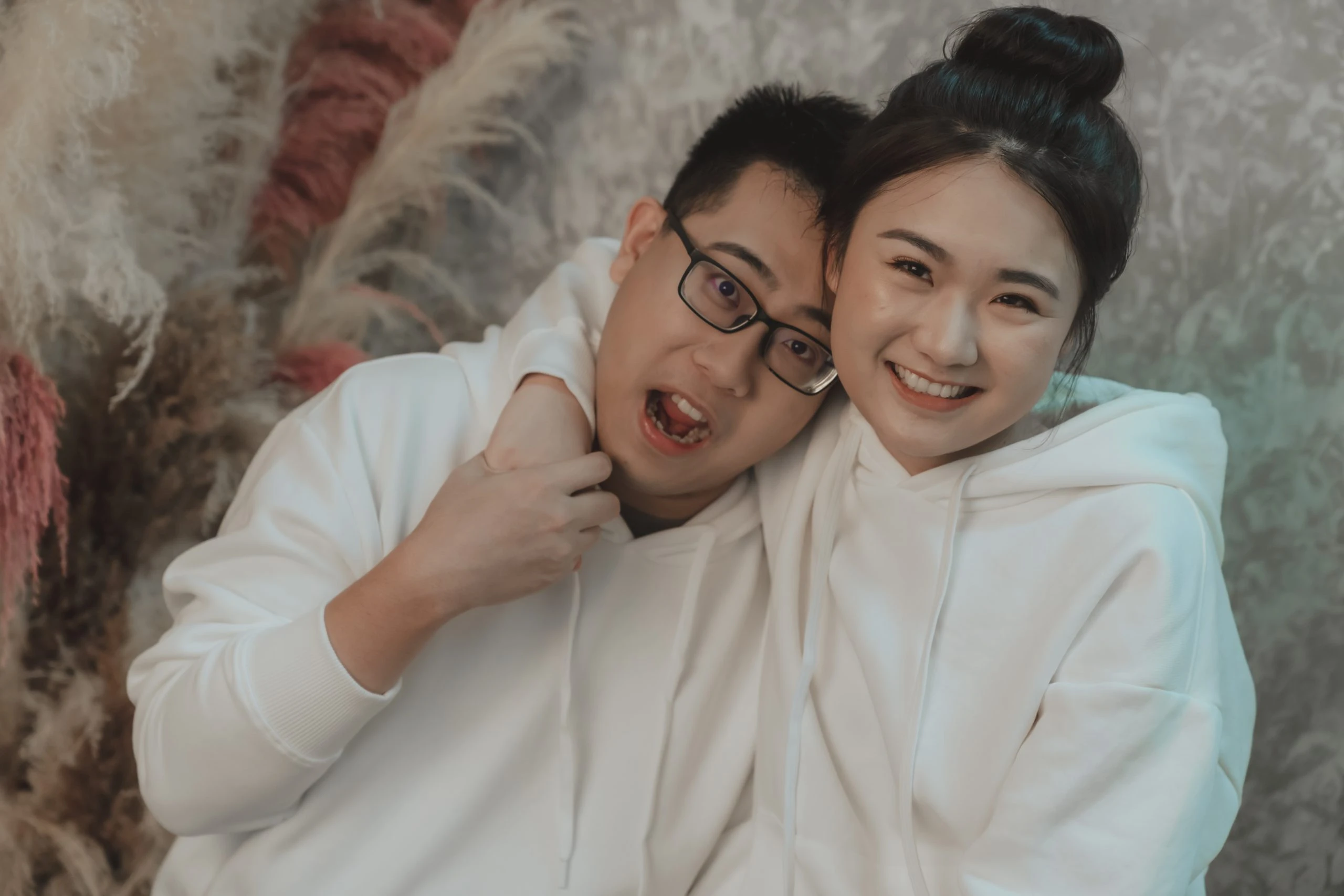 Ya Quan & Wang Yi 000